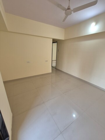 Furnished Amenities in 3 BHK Apartment at Cosmos Horizon Phase 2, Pokhran Road No Two – for Rent
