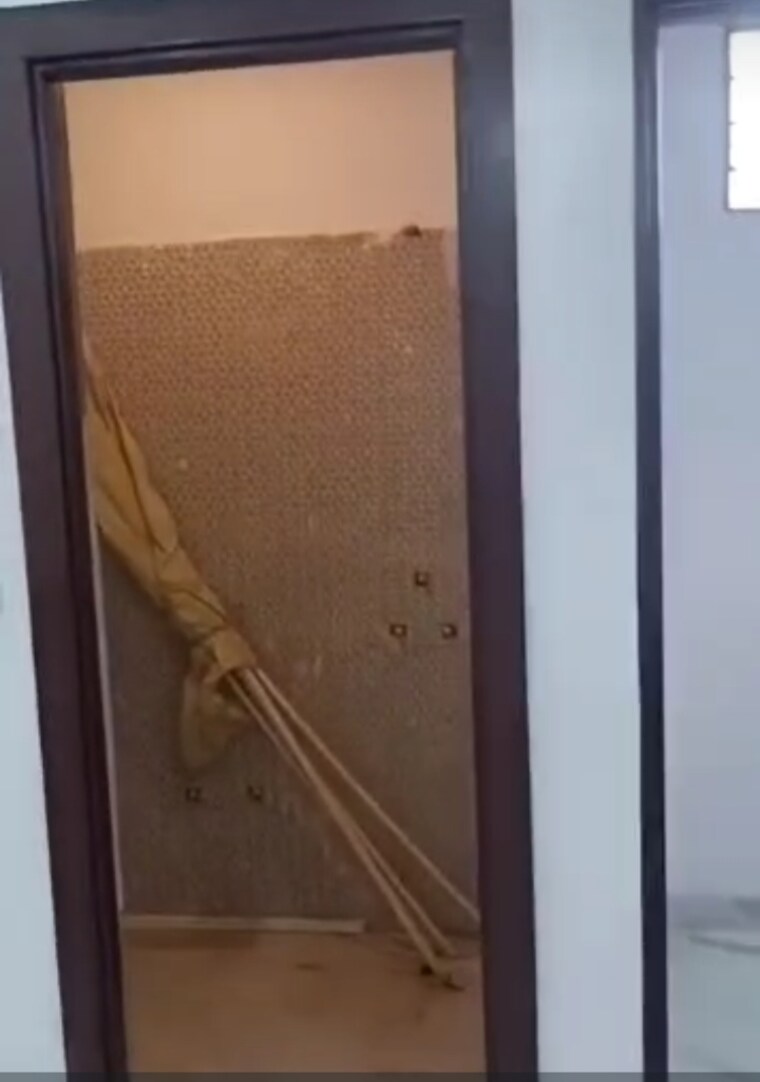 undefined, sanjay nagar sector 23 5 Bedroom 100 Sq.Yd. Independent House In Sanjay Nagar Sector 23 Ghaziabad 8760354