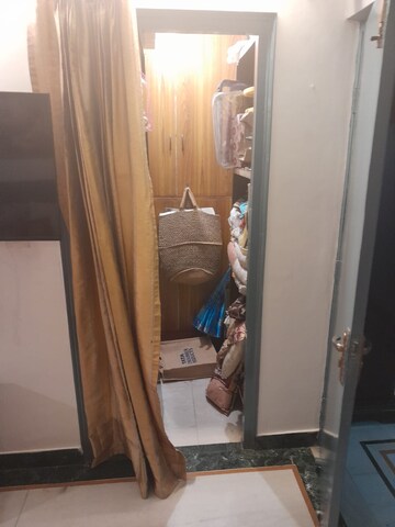 Bathroom in 4 BHK Apartment at Parsvnath Srishti, Sector 93 – for Sale