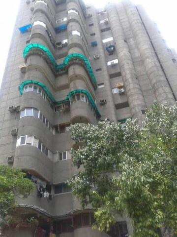  Shop – Exterior View View at Sai Heritage Kaushambi, Dabur Chowk - for Rent