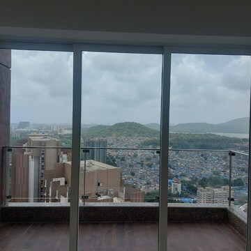 Swimming Pool in 3 BHK Apartment at Runwal Forests, Kanjurmarg West – for Rent