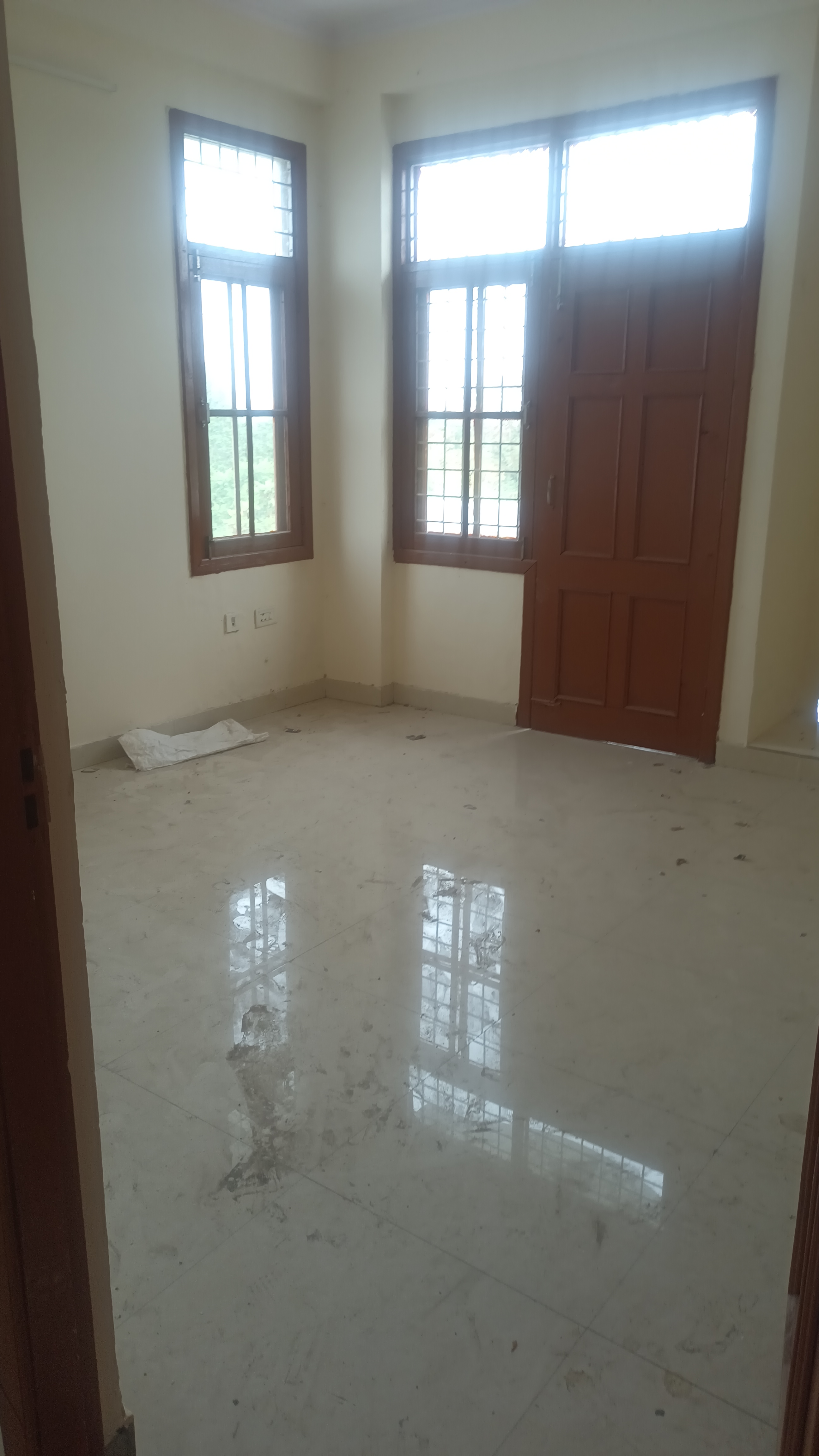 3 BHK 1800 Sq.Ft. Apartment in Kalyan Apartment