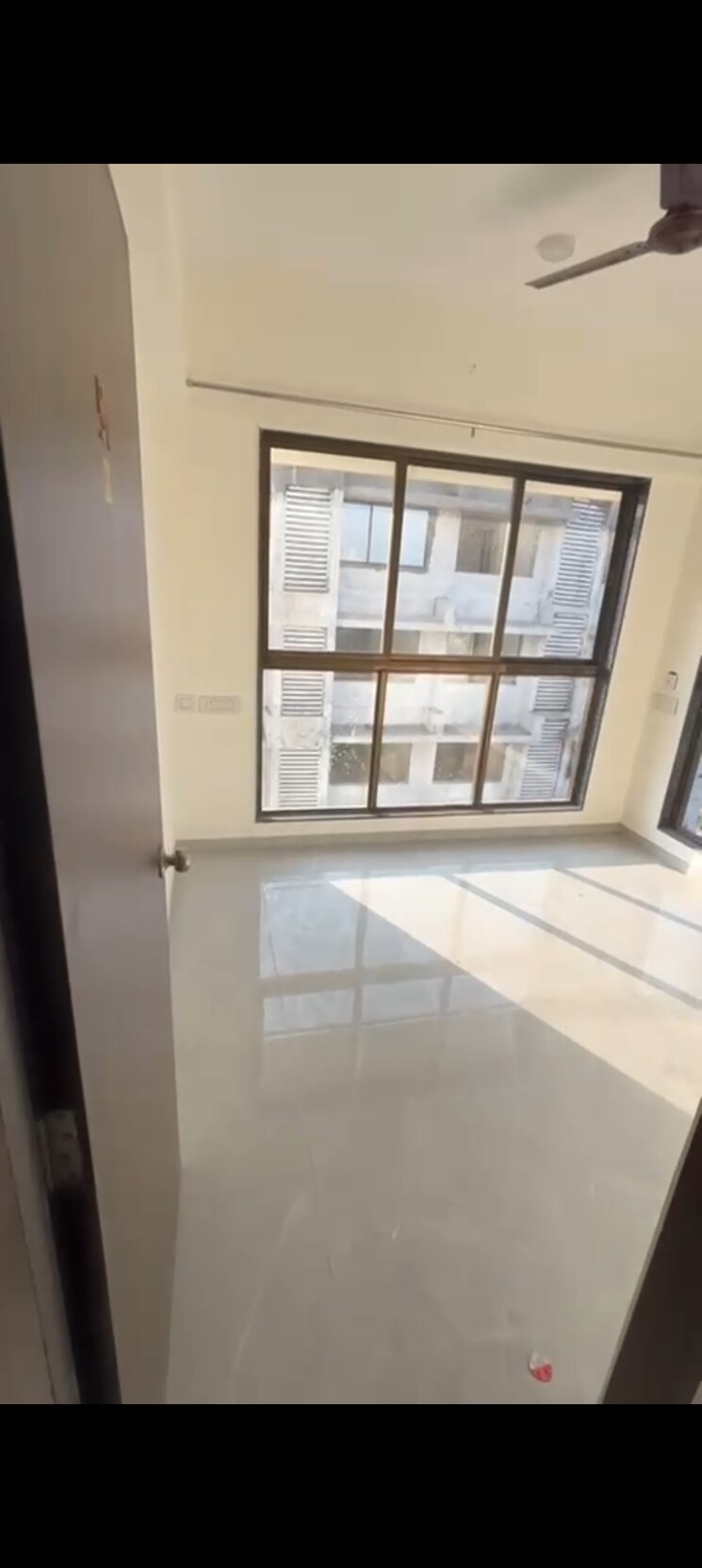 Room, sai-siddhath-nagar-satyadeep 2.5 Bedroom 700 Sq.Ft. Apartment In Goregaon West Mumbai 8760436