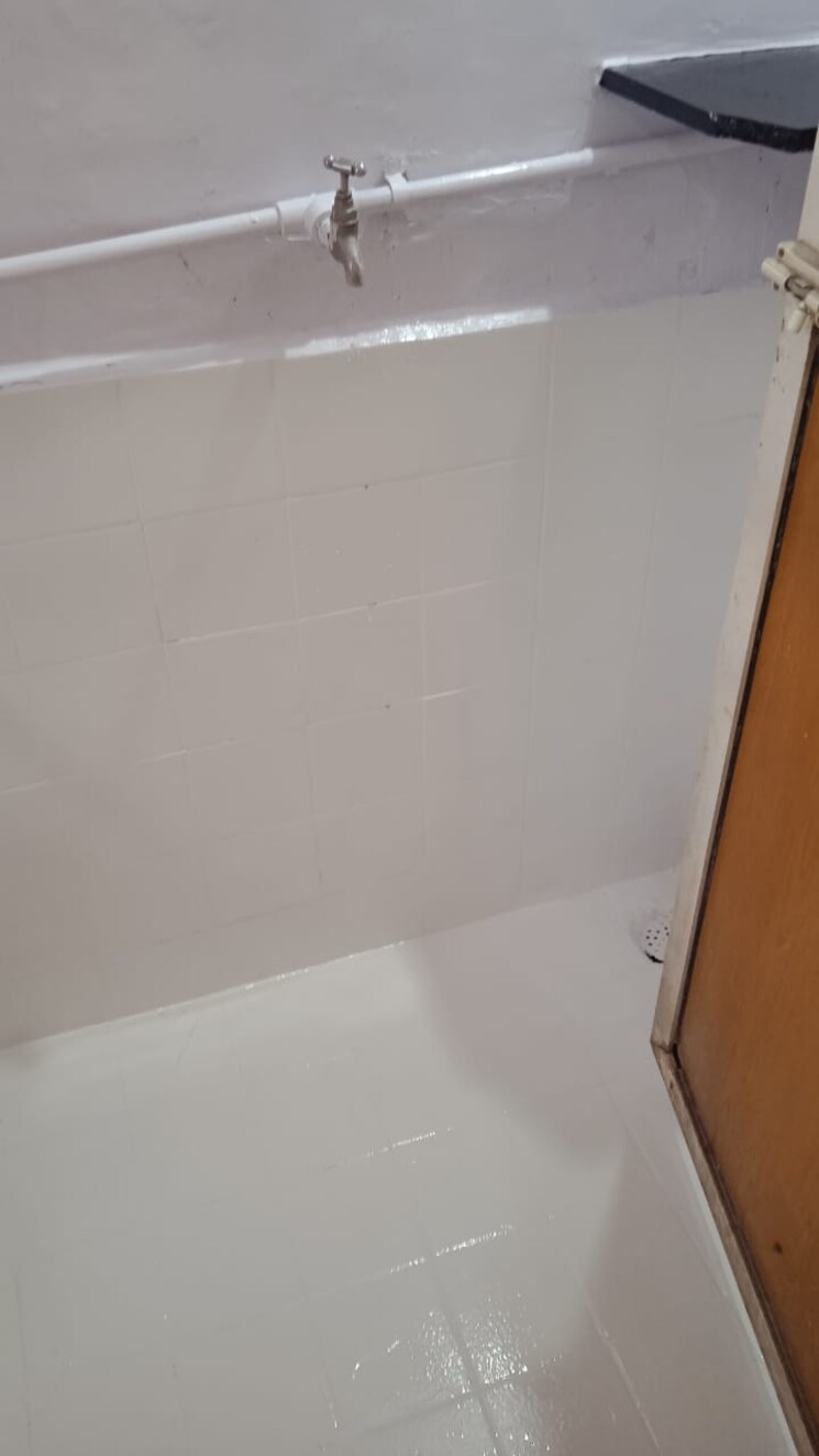 Room, gokul-ashirwaad-apartment 1 RK 300 Sq.Ft. Apartment In Juhu Mumbai 8760468