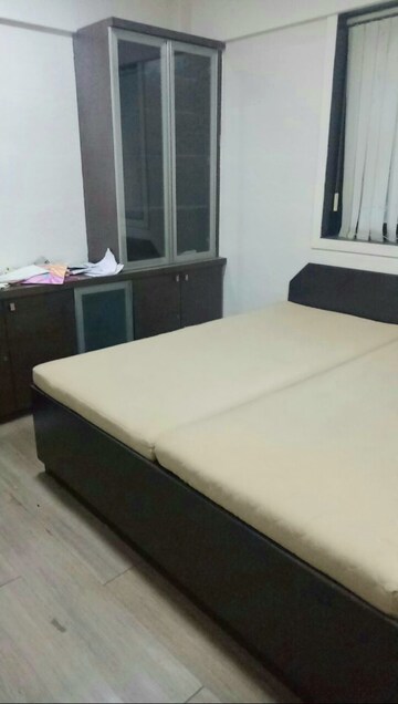 Bedroom in 3 BHK Apartment at Devidayal Apartments, Mulund West – for Rent
