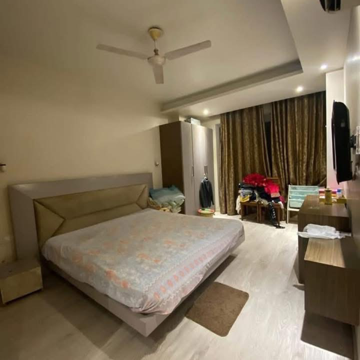 3 BHK Builder Floor For Sale in Chattarpur