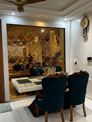 Master Bedroom in 4 BHK Apartment at Landcraft Golflink Villas, Pandav Nagar – for Sale