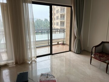 Room in 3.5 BHK Apartment at Century Ethos, Hebbal – for Rent