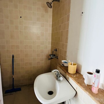 Bathroom in 2 BHK Apartment at Jaypee Greens Kosmos, Sector 134 – for Sale