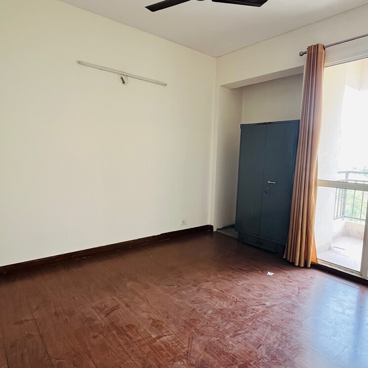 Room, jaypee-greens-kosmos 2 Bedroom 950 Sq.Ft. Apartment In Sector 134 Noida 8760633