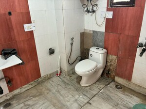 Bathroom in 6 BHK Villa at Sector 31 – for Sale