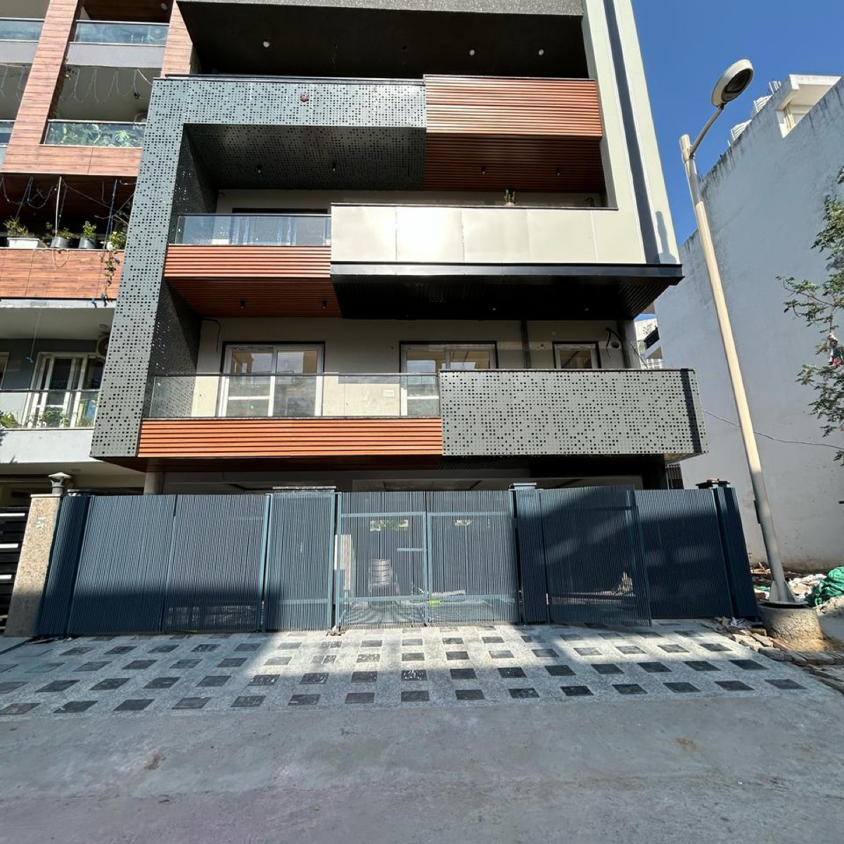 4 BHK Builder Floor For Sale in Ansal API Esencia
