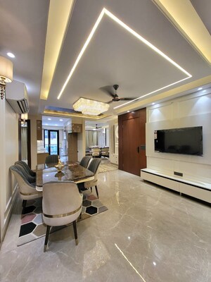 Living Room in 4 BHK Builder Floor at Auram Floor, South City 2 – for Sale