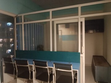 Team Area in  Office Space at Gaur City Mall, Sector 4 Greater Noida – for Rent
