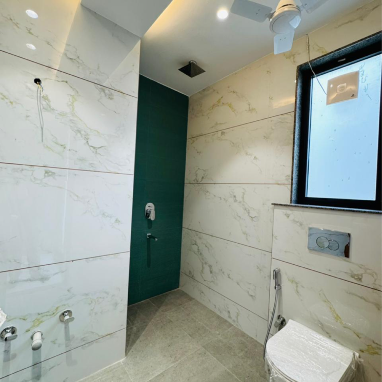 Bathroom, ansal-api-esencia 4 Bedroom 300 Sq.Yd. Builder Floor In Sector 67 Gurgaon 8760664
