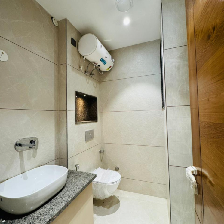 Bathroom, ansal-api-esencia 4 Bedroom 300 Sq.Yd. Builder Floor In Sector 67 Gurgaon 8760664