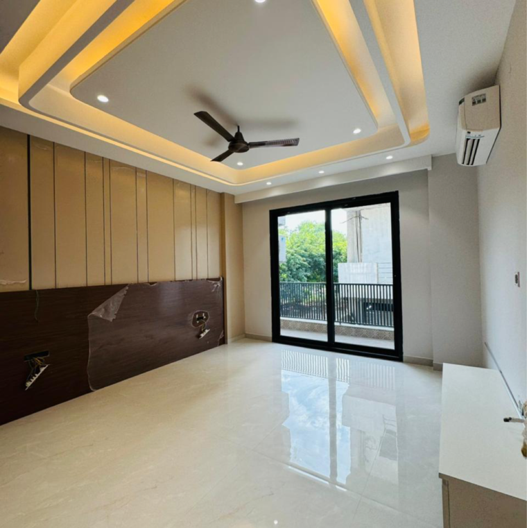 Bedroom, ansal-api-esencia 4 Bedroom 300 Sq.Yd. Builder Floor In Sector 67 Gurgaon 8760664