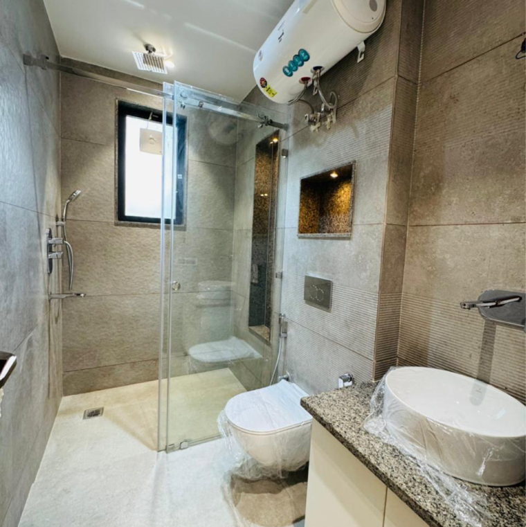 Bathroom, ansal-api-esencia 4 Bedroom 300 Sq.Yd. Builder Floor In Sector 67 Gurgaon 8760664
