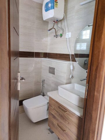 Bathroom in 3 BHK Builder Floor at Sector 45 – for Rent