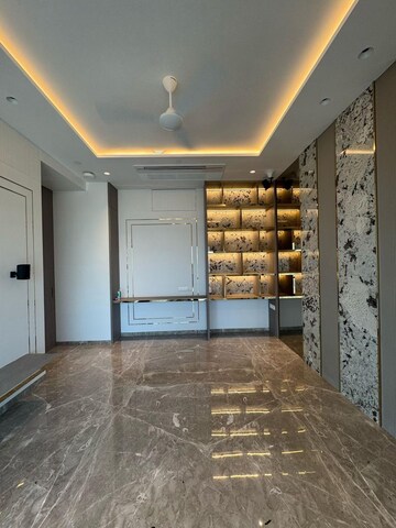 Room in 4 BHK Apartment at Lodha World View, Worli – for Rent
