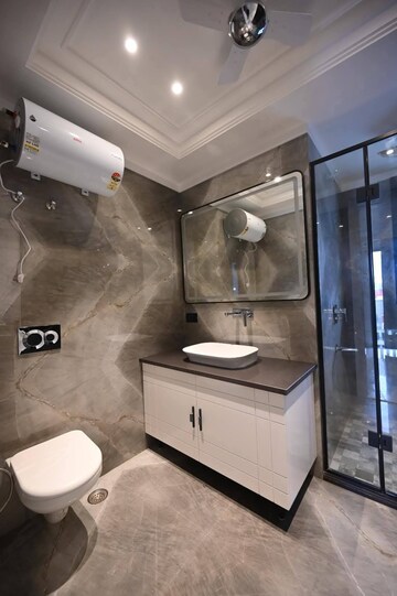 Kitchen in 3 BHK Builder Floor at South City 1 – for Rent