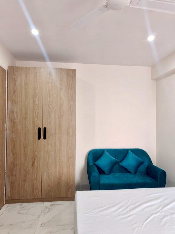 Room, sector 45 1 RK 1000 Sq.Ft. Builder Floor In Sector 45 Gurgaon 8760757