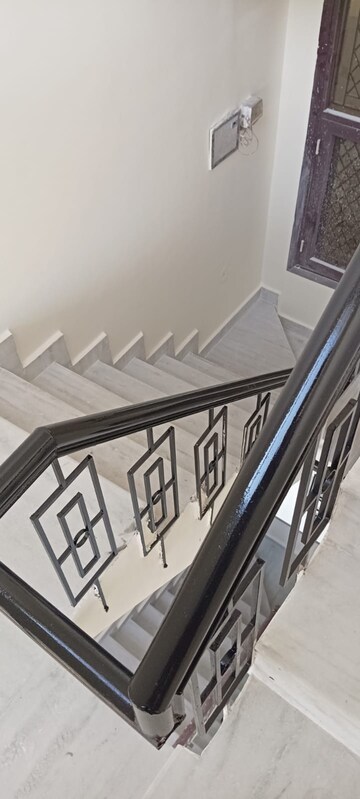 2 BHK Independent House For Rent in Delta Ii Greater Noida