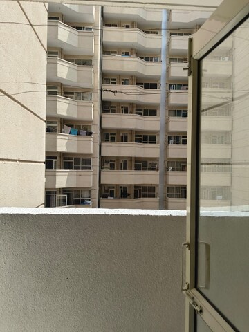 2 BHK Apartment For Rent in Pyramid Urban Homes 2, Sector 86