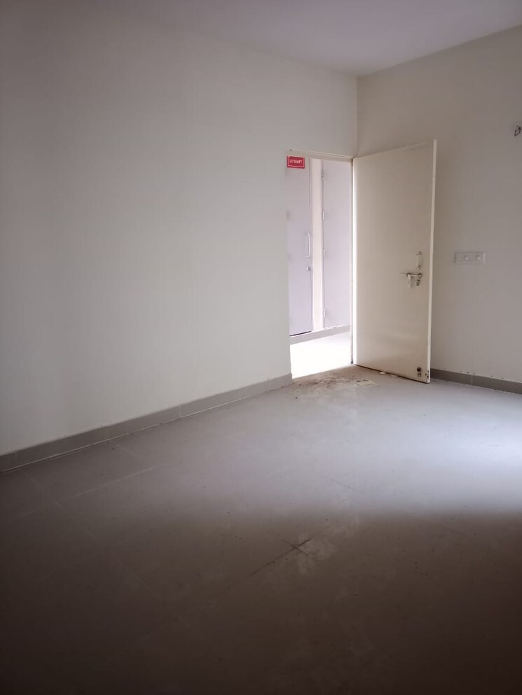 Room, conscient-habitat-78 3 Bedroom 1000 Sq.Ft. Apartment In Sector 78 Faridabad 8760781