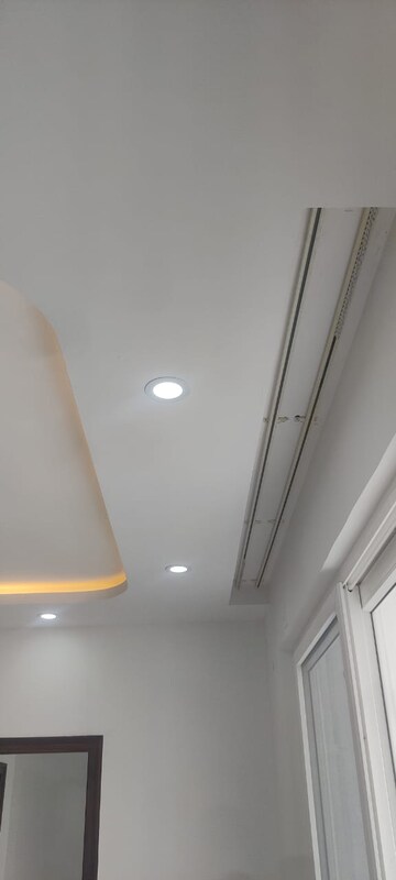Furnished Amenities in 3 BHK Apartment at Trendsquares Ambience, Thanisandra Main Road – for Rent