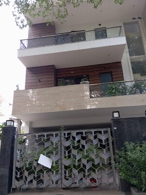 6+ BHK Independent House For Sale in Sector 43