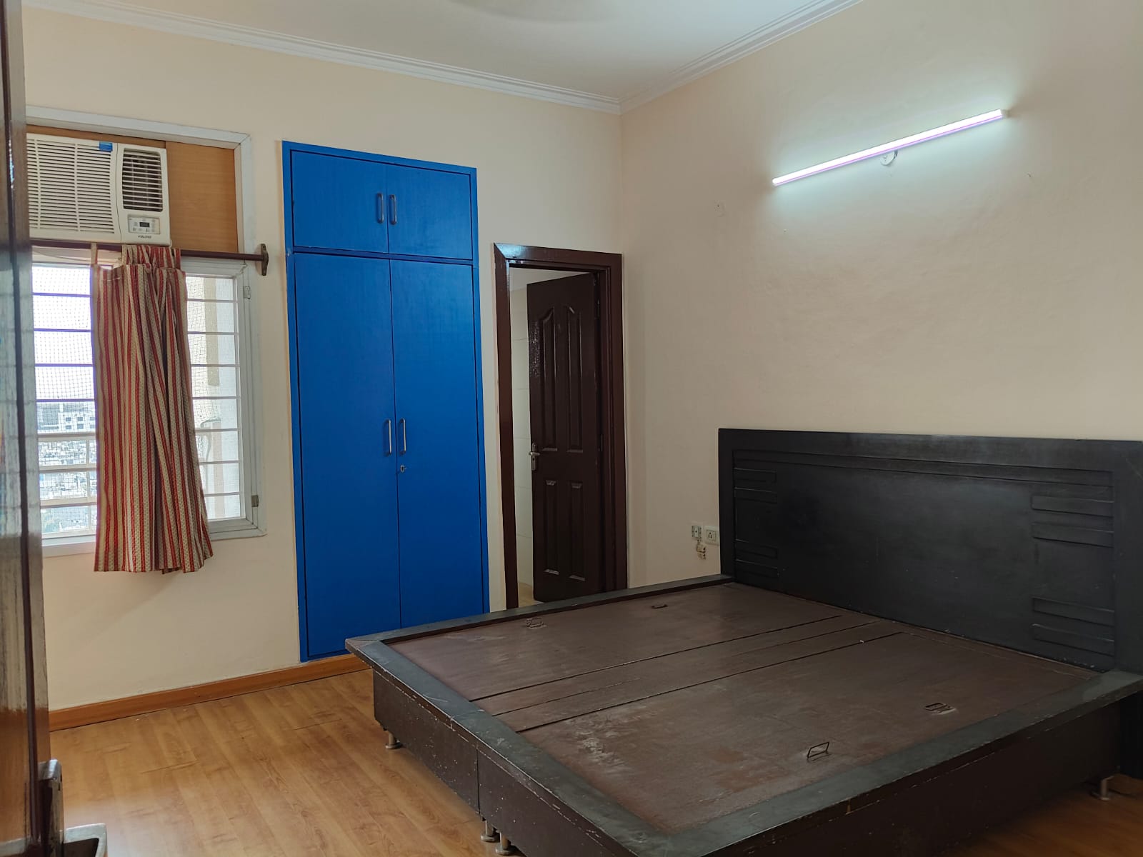 2 BHK Apartment For Rent in Ahinsa Khand 1