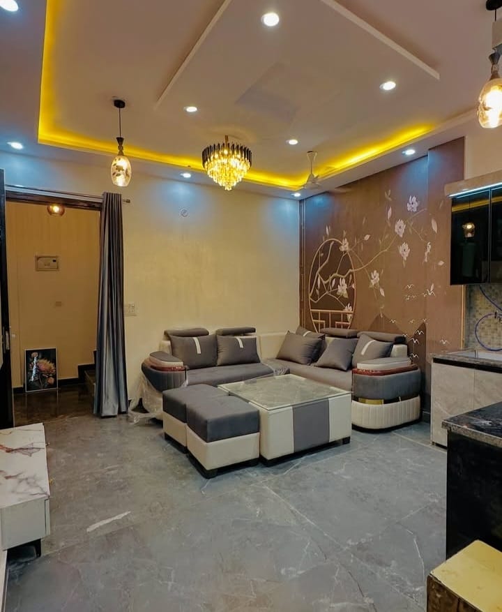 3 BHK + Pooja Room,Extra Room Builder Floor For Sale in Building Floor 