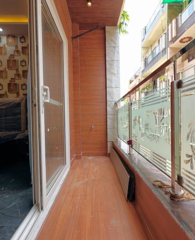 Balcony, sector 32 3 Bedroom 3150 Sq.Ft. Builder Floor In Sector 32 Faridabad 8760838