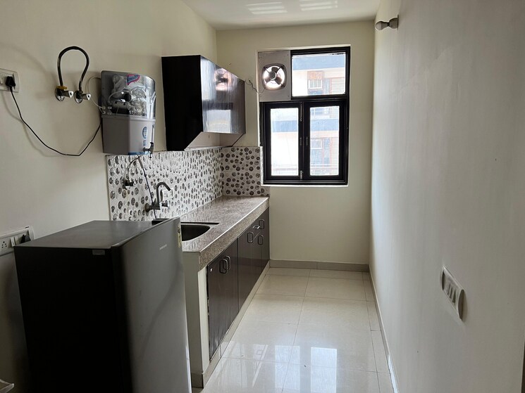 Kitchen, sector 43 6+ Bedroom 161 Sq.Yd. Independent House In Sector 43 Gurgaon 8760855
