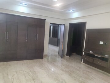 Room in 4 BHK Builder Floor at Temple Tree Jubilee Hills, Jubilee Hills – for Rent
