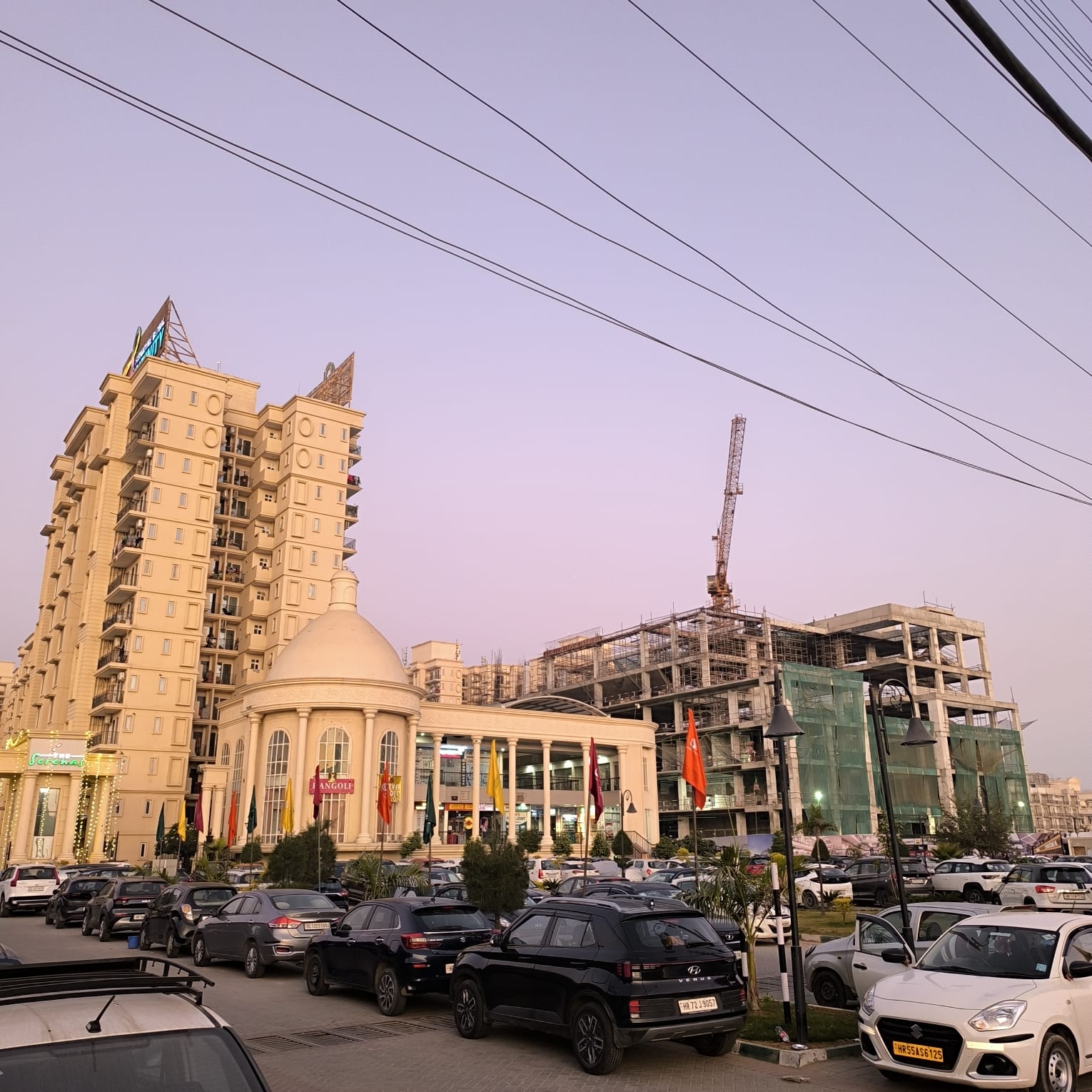 2 BHK Apartment For Sale in Signature The Serenas