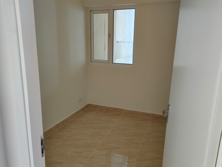 Room, abcz-east-sapphire 3 Bedroom 1400 Sq.Ft. Apartment In Sector 45 Noida 8760923