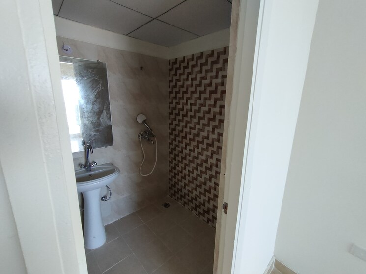 Bathroom, abcz-east-sapphire 3 Bedroom 1400 Sq.Ft. Apartment In Sector 45 Noida 8760923