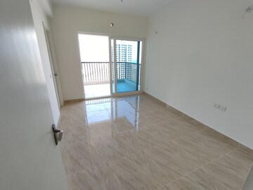 Room in 3 BHK Apartment at ABCZ East Sapphire, Sector 45 – for Sale
