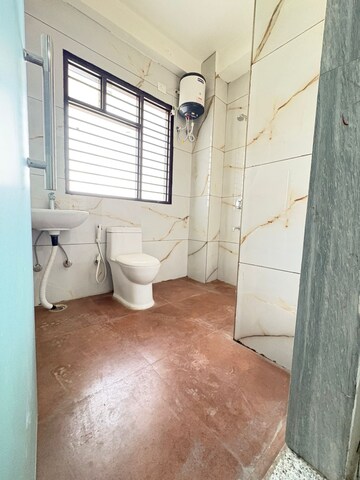 Attached Bathroom in 4 BHK Builder Floor at Sector 51 – for Rent