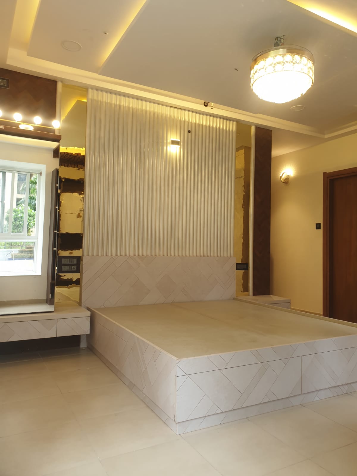 3 BHK + Study Room Apartment For Rent in Bhartiya Nikoo Homes