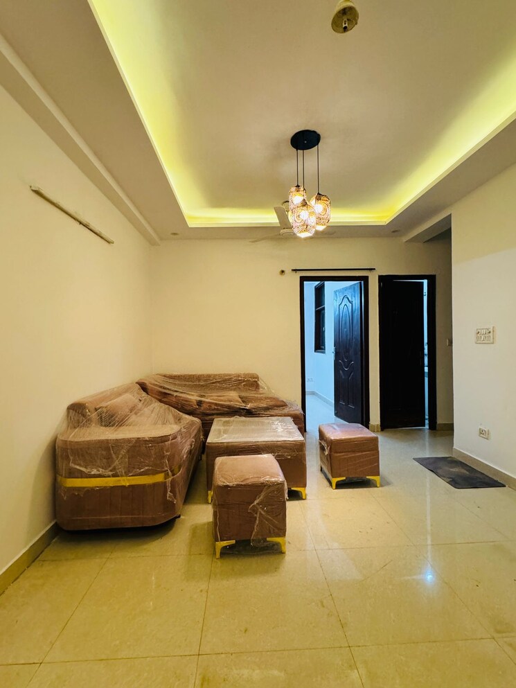 Living Room, saket 3 Bedroom 1300 Sq.Ft. Builder Floor In Saket Delhi 8760997