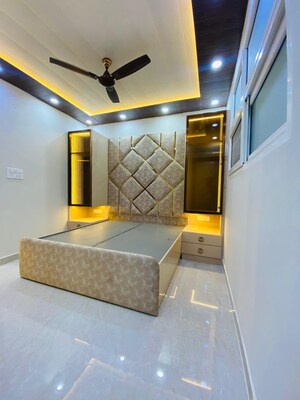 Staircase in 3 BHK Builder Floor at Shivkripa Orchid Gyan Khand, Gyan Khand I – for Sale