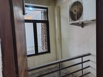 Building Lobby in 3 BHK Builder Floor at Saket – for Rent