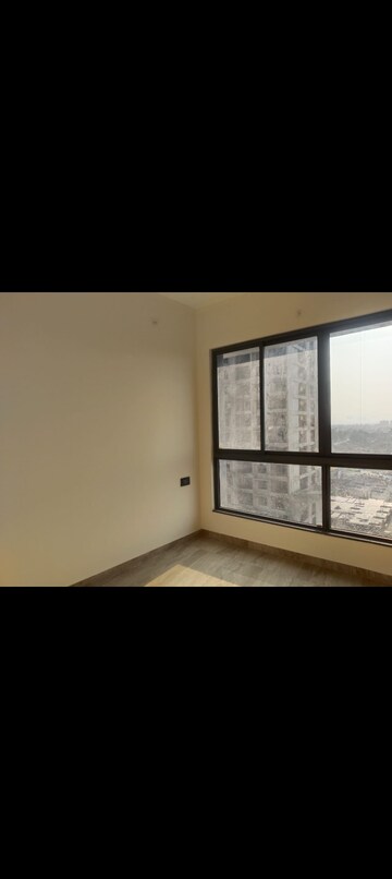 Room in 2 BHK Apartment at Kolte Patil Life Republic, Hinjewadi – for Rent