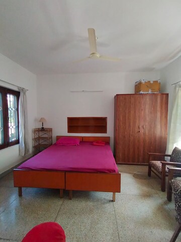 Bedroom in 1 BHK Apartment at Boutique Residential Apartments C-253, Defence Colony – for Rent
