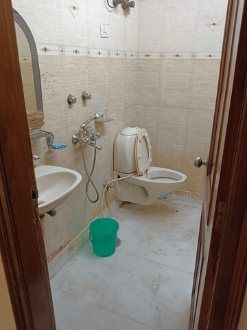 Bathroom in 2 BHK Builder Floor at Lajpat Nagar 4 – for Rent
