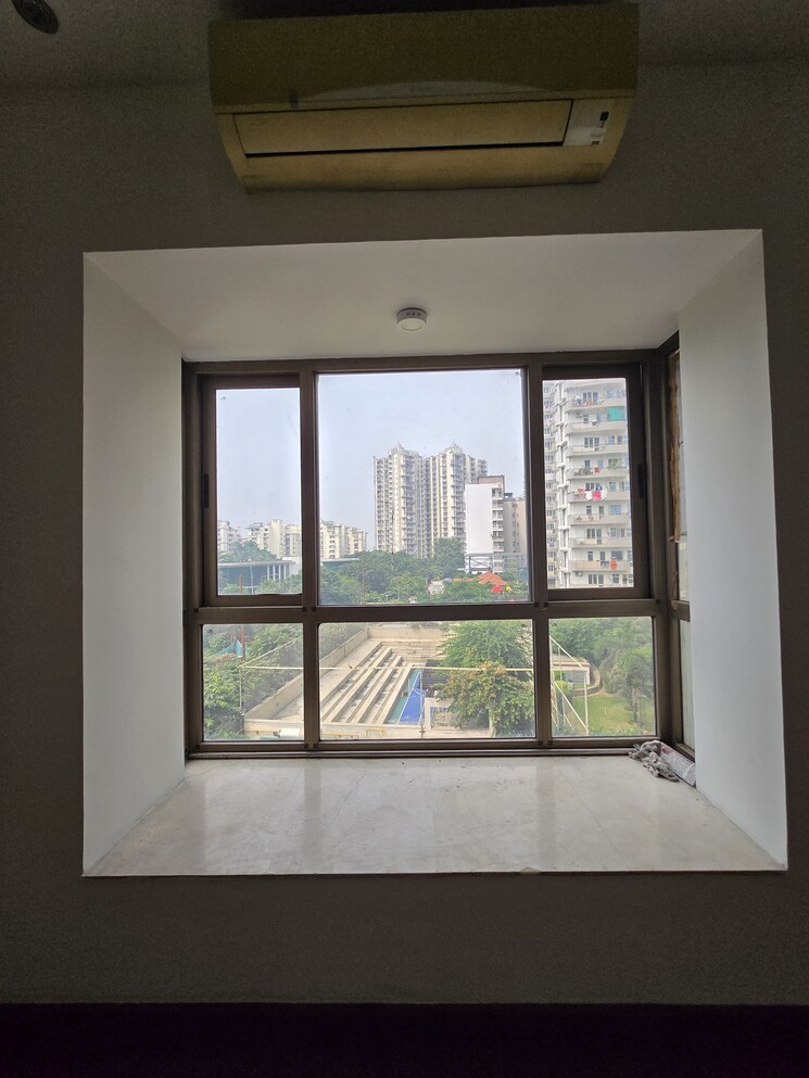 Room, amrapali-sapphire 4 Bedroom 3075 Sq.Ft. Apartment In Sector 45 Noida 8761086