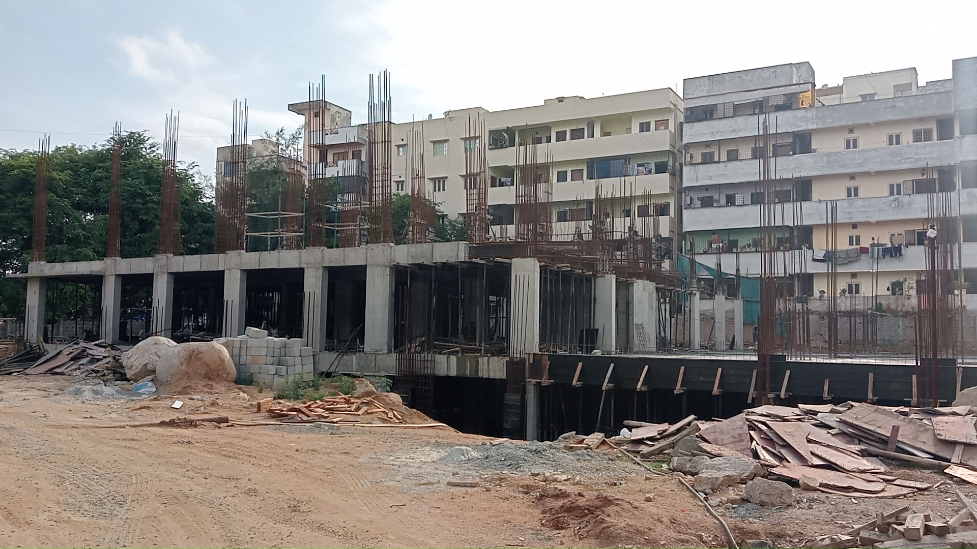 2 BHK + Pooja Room,Servant Room,Study Room,Extra Room Apartment For Sale in Miyapur 